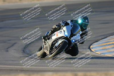 media/Oct-06-2024-Race Pace (Sun) [[d7d39ec7ad]]/1-Turn 10 (730am)/